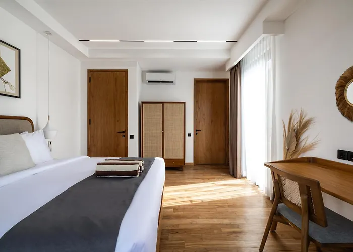 ヴィラ New Luxe 3br I Soundproof I Kids Free I Huge Parking I 7 M Pool チャングー