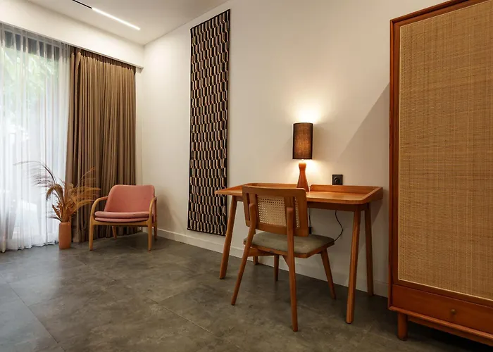 New Luxe 3br I Soundproof I Kids Free I Huge Parking I 7 M Pool ヴィラ チャングー