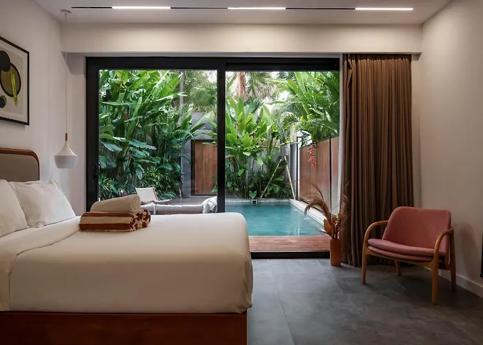 New Luxe 3br I Soundproof I Kids Free I Huge Parking I 7 M Pool チャングー